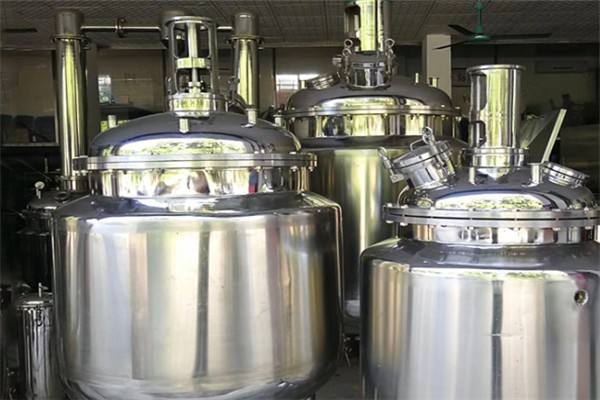 1653285730135892.jpg 高压反应釜3).jpg